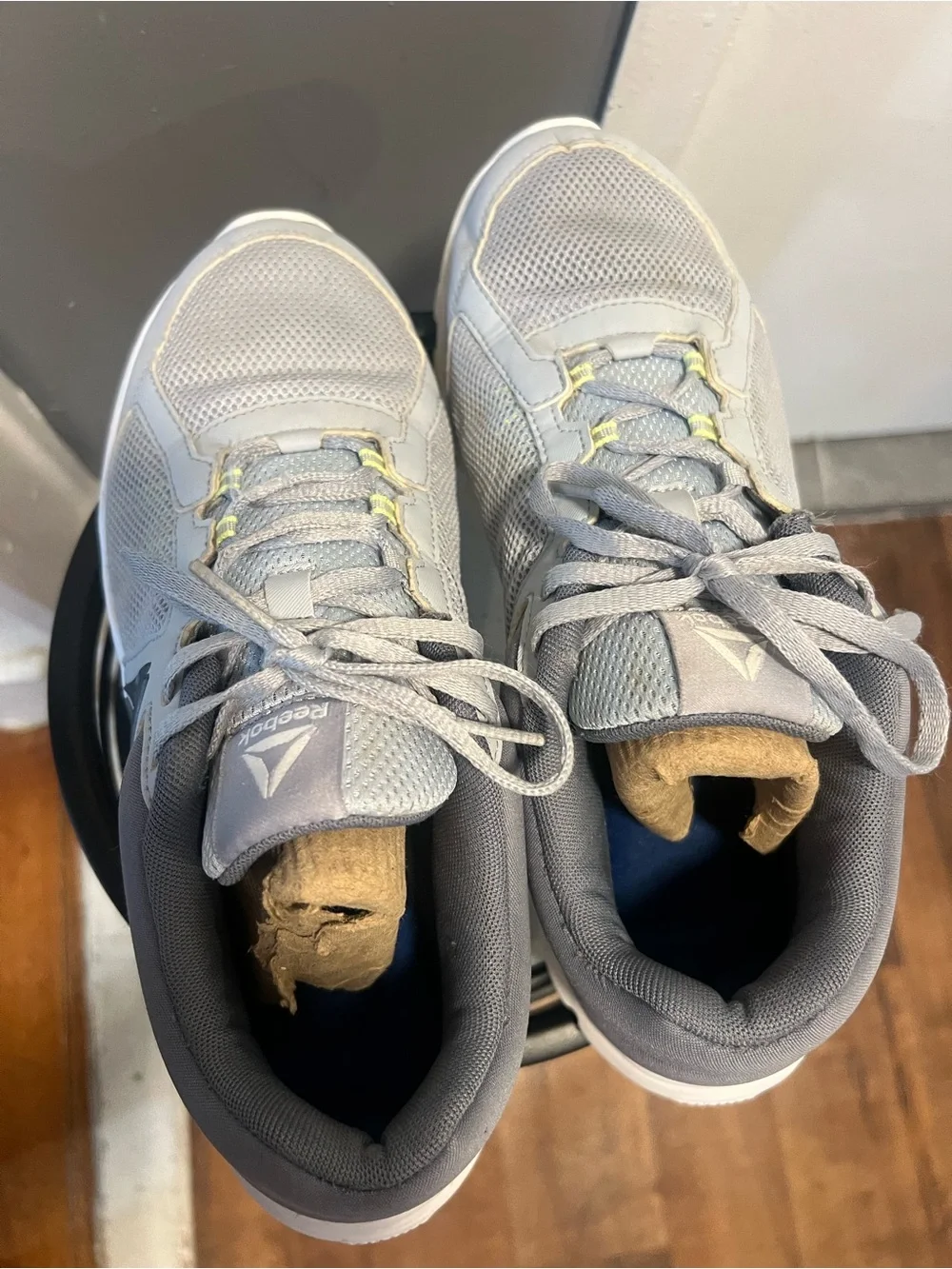 Reebok Men's Light Gray and White Athletic Shoes with Subtle Yellow Accents
